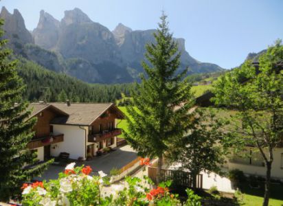 Ciasa Ines Colfosco (Dolomiti)