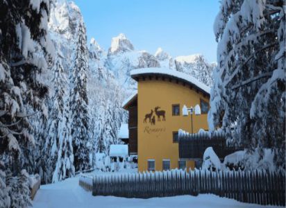 ea_Rosmarys_Chalet_3