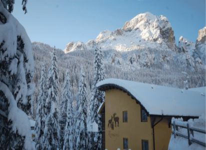ea_Rosmarys_Chalet_4