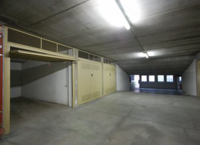 ea_S1_garage_JPG